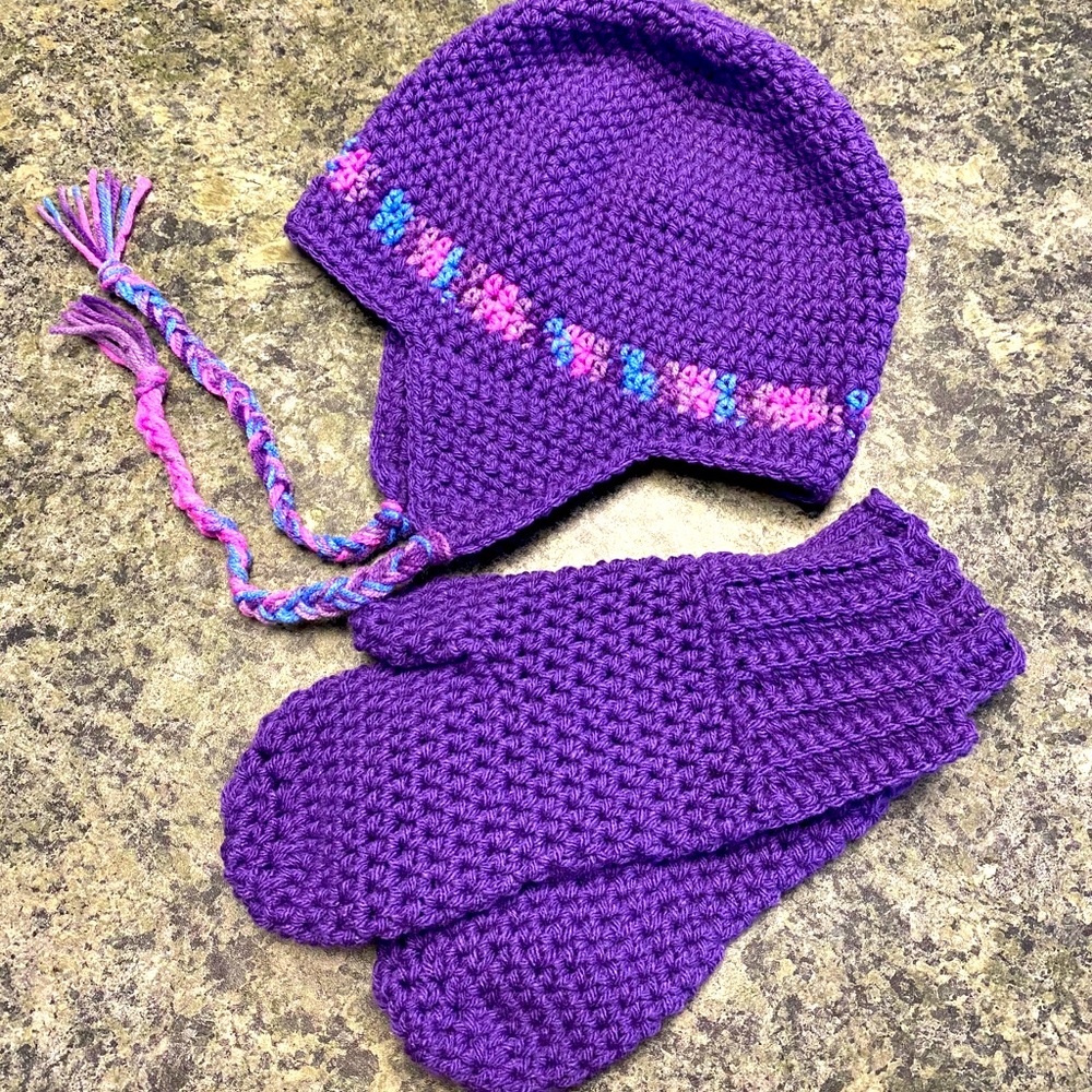 Hat and mittens